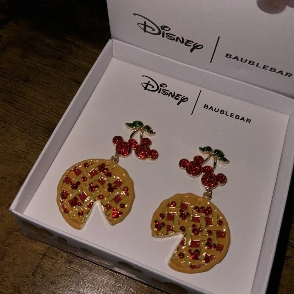 BaubleBar nib mickey
